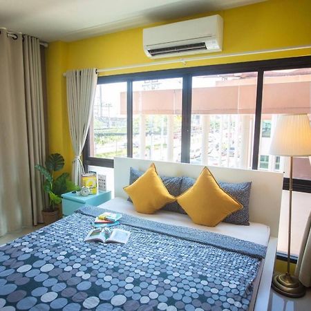 Peony'S Home Bangkok Bagian luar foto
