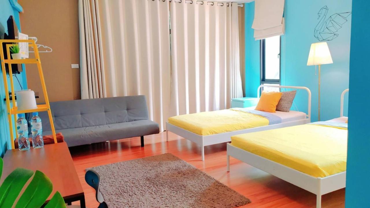 Peony'S Home Bangkok Bagian luar foto