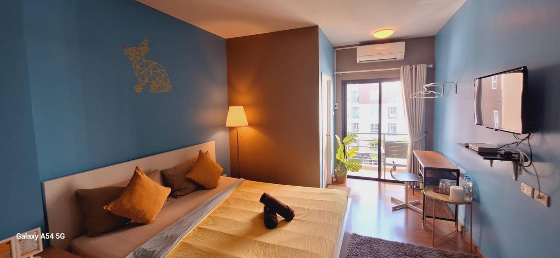 Peony'S Home Bangkok Bagian luar foto