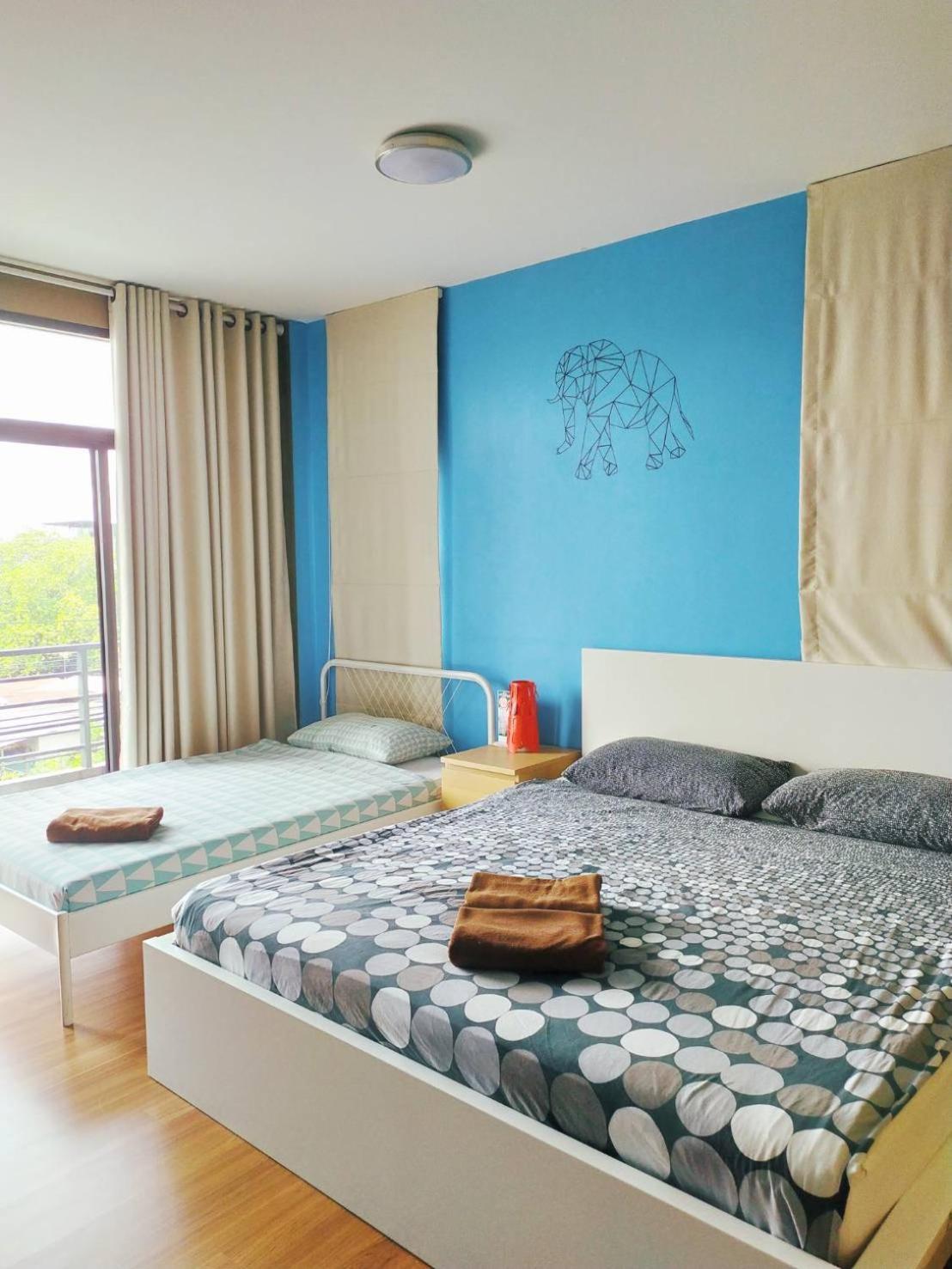 Peony'S Home Bangkok Bagian luar foto